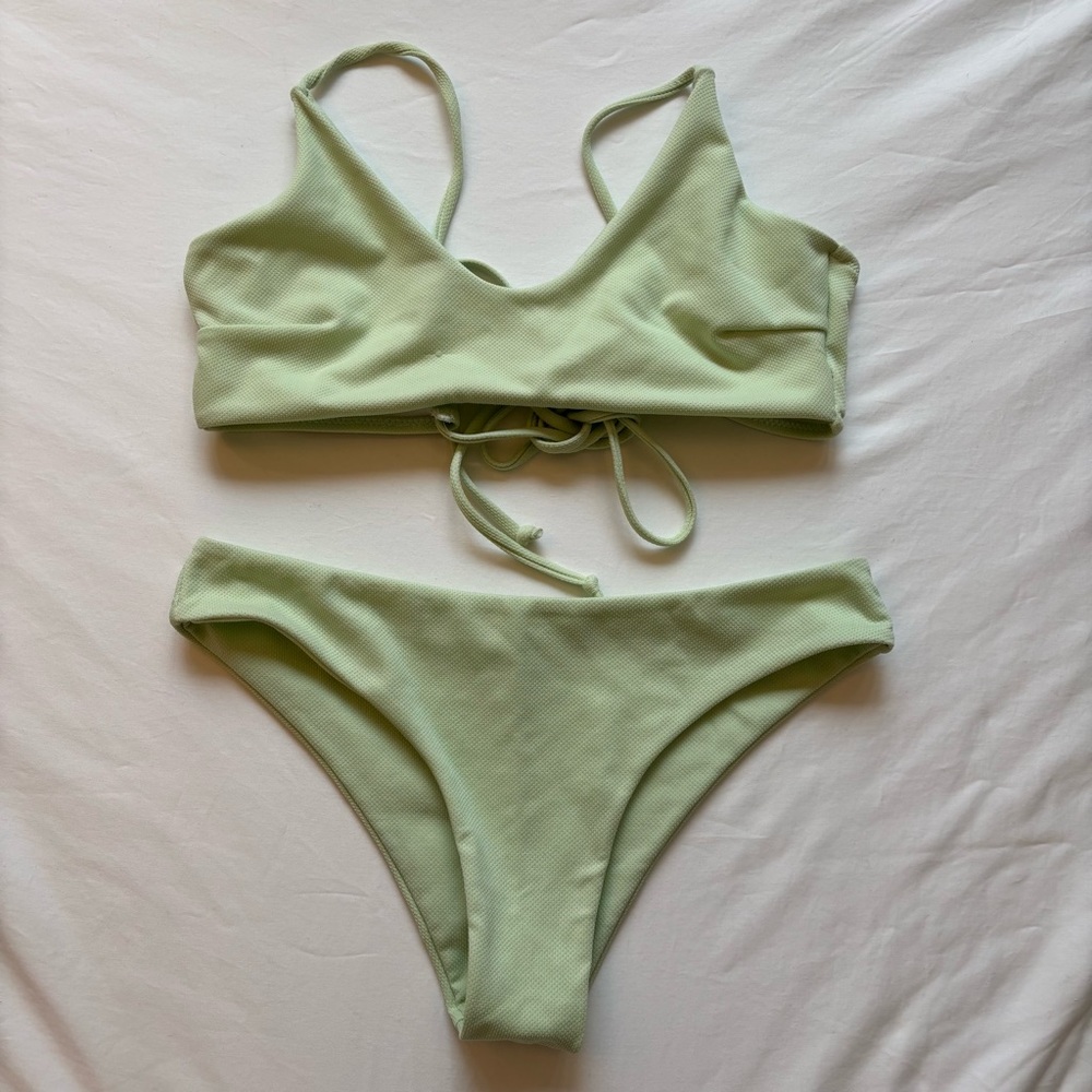 🔥LAST CHANCE🔥 Zaful Light Green Bikini Set